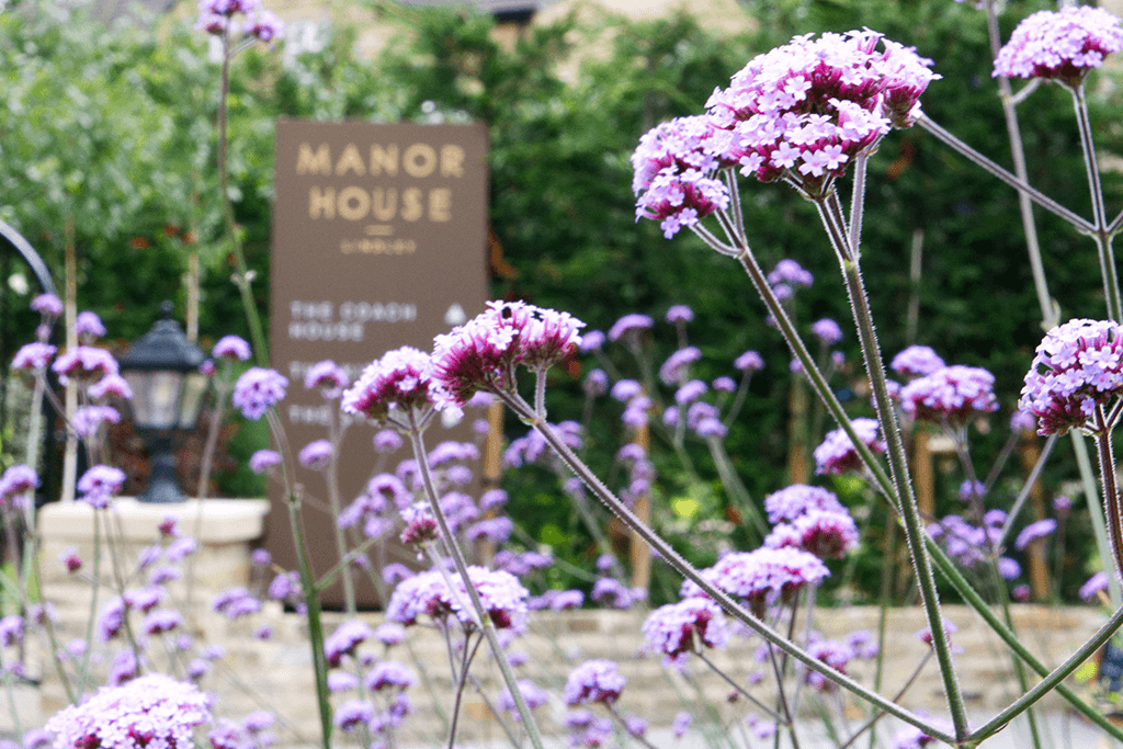 Landscape Creations – Manor House 9